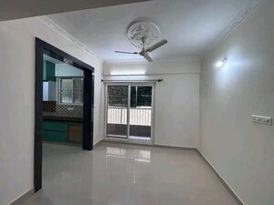 Room in 3 BHK Builder Floor at Hsr Layout – for Rent