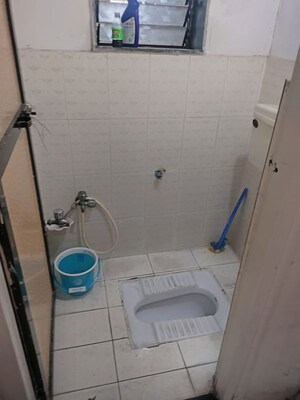 Bathroom in 1 BHK Apartment at Shreeji Apartment Panchsheel Nagar, Panchsheel Nagar – for Rent