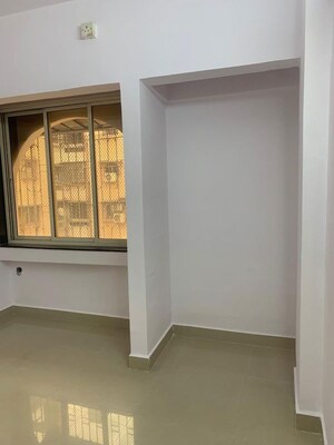 Room in 1 BHK Apartment at Green Fields Apartment, Andheri East – for Rent