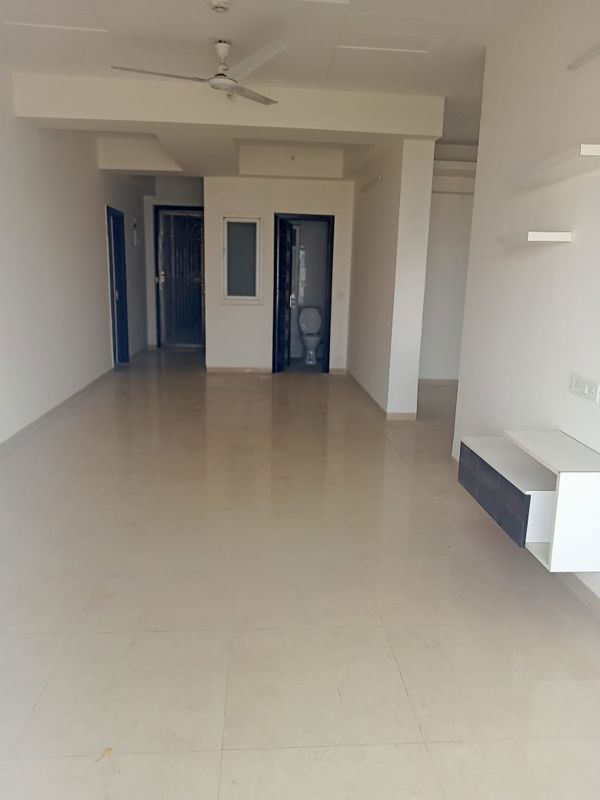 3 BHK + Servant Room 1780 Sq.Ft. Apartment in CRC Joyous