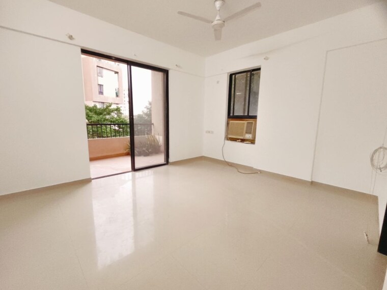 Room, kolte-patil-margosa-heights 3 Bedroom 1600 Sq.Ft. Apartment In Mohammadwadi Pune 10560154
