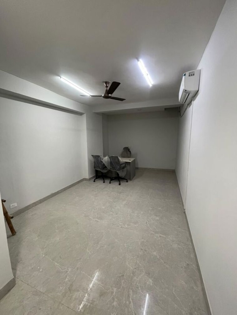 Room, signature-global-city 3 Bedroom 1250 Sq.Ft. Apartment In Sector 37d Gurgaon 10560198