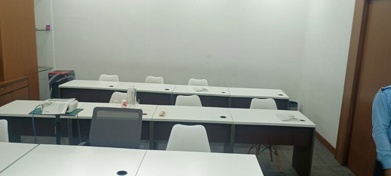 Team Area, worli Commercial Office Space 5000 Sq.Ft. In Worli Mumbai 10560262