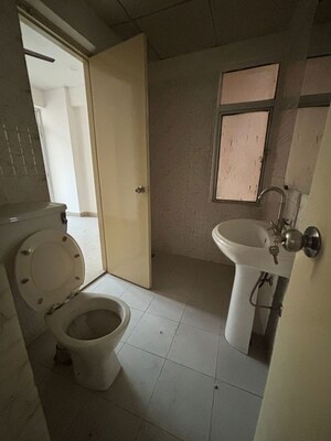 Bathroom in 3.5 BHK Apartment at Gaur City 5th Avenue, Sector 4 Greater Noida – for Sale