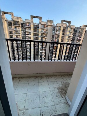 3.5 BHK Apartment – Exterior View View at Gaur City 5th Avenue, Sector 4 Greater Noida - for Sale