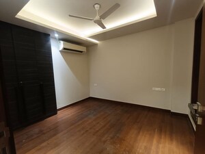 Room in 4 BHK Builder Floor at East Of Kailash – for Rent
