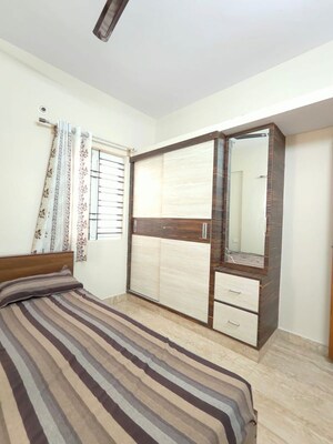 Room in 2 BHK Builder Floor at Hsr Layout – for Rent
