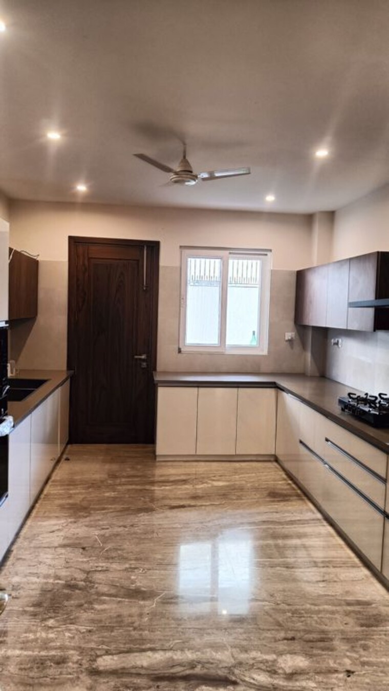Kitchen, south mullanpur 5 Bedroom 3690 Sq.Ft. Builder Floor In South Mullanpur Chandigarh 10560290