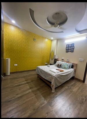 Bedroom in 3 BHK Builder Floor at Sector 46 – for Rent