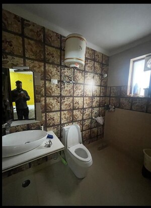 Bathroom in 3 BHK Builder Floor at Sector 46 – for Rent
