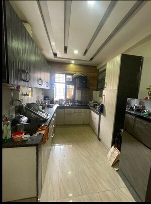 Kitchen in 3 BHK Builder Floor at Sector 46 – for Rent