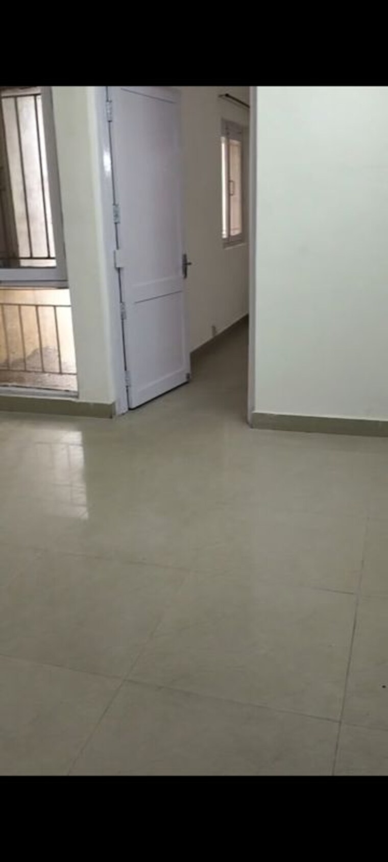 Room, arun-vihar-sector-37 3 Bedroom 1800 Sq.Ft. Apartment In Sector 37 Noida 10550879