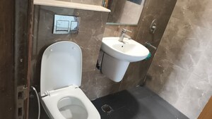 Attached Bathroom in 3.5 BHK Apartment at Supertech ORB, Sector 74 – for Rent