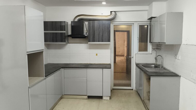 Kitchen, supertech-orb 3.5 Bedroom 2560 Sq.Ft. Apartment In Sector 74 Noida 10560341