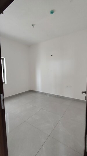 Room in 2 BHK Apartment at Rajapushpa Imperia, Tellapur – for Sale