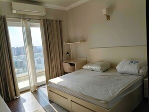 1 BHK Builder Floor For Rent in Sector 22