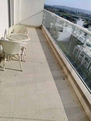 Balcony in 1 BHK Builder Floor at Sector 22 – for Rent