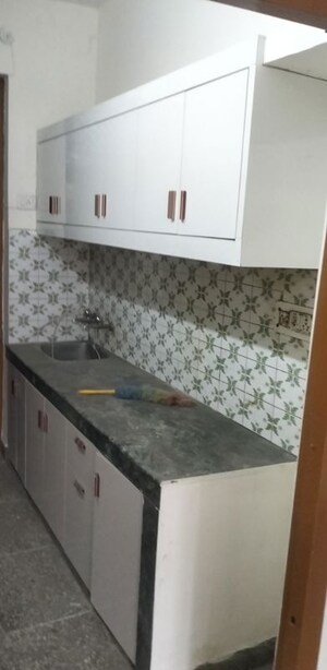 Kitchen in 1 BHK Builder Floor at Sector 22 – for Rent