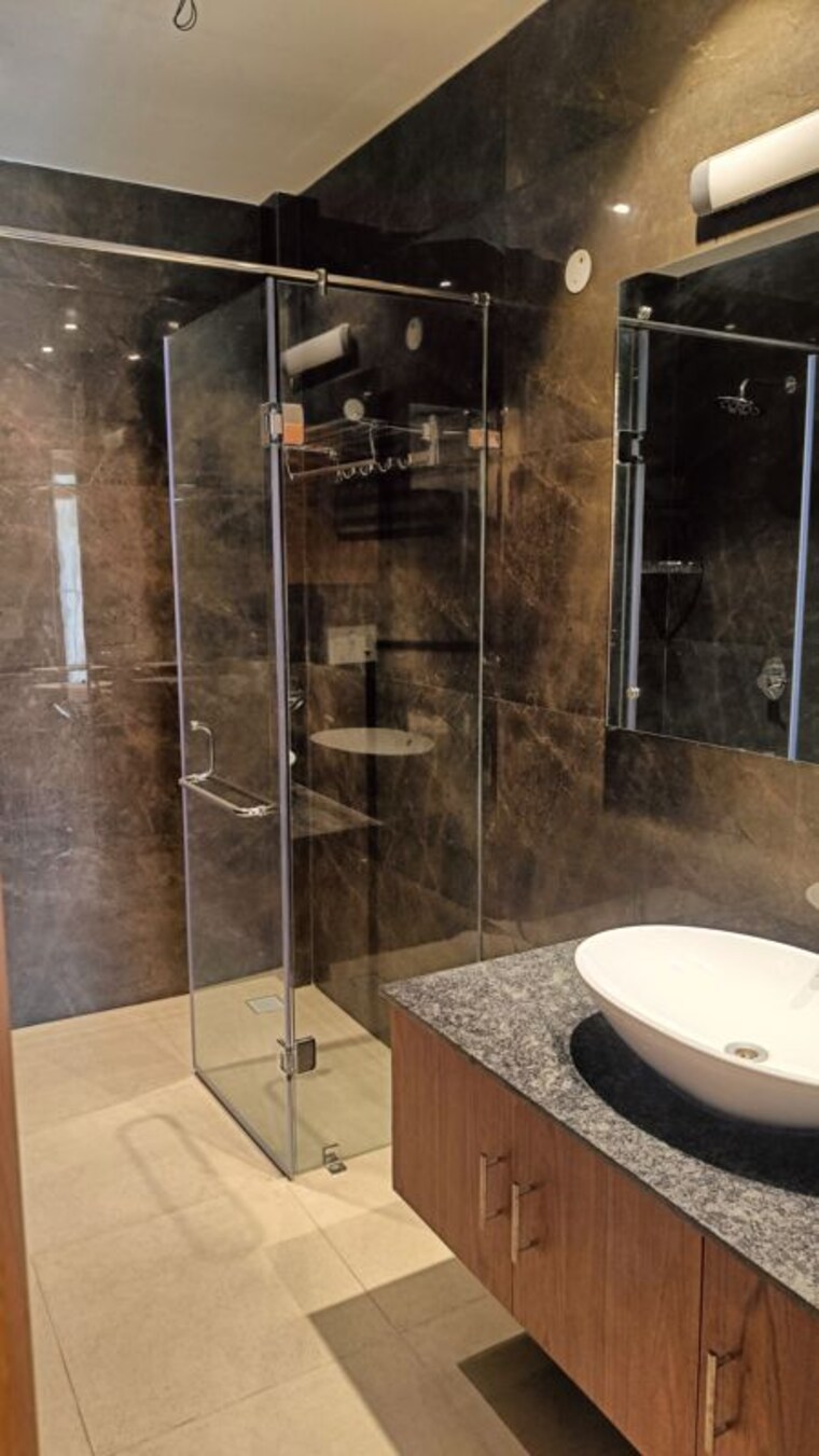 Bathroom, sector 4 5 Bedroom 3690 Sq.Ft. Builder Floor In Sector 4 Chandigarh 10560420