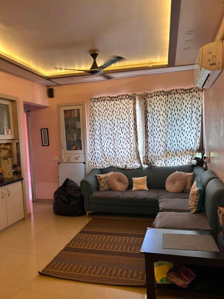 Living Room, lodha-casa-bella-gold 1.5 Bedroom 650 Sq.Ft. Apartment In Dombivli East Thane 10560398