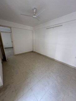 2 BHK + Prayer Room,Study Room,Store Room Builder Floor For Rent in Sector 22