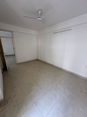 2 BHK Builder Floor For Rent in Sector 22