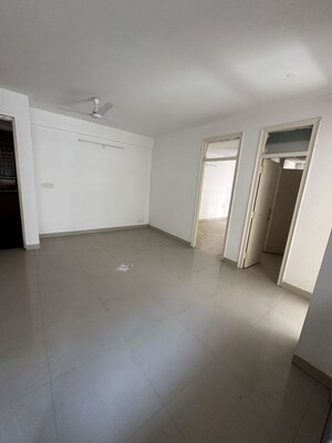 Room in 2 BHK Builder Floor at Sector 22 – for Rent