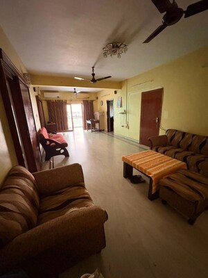Living Room in 4 BHK Builder Floor at Hindustan Park – for Sale