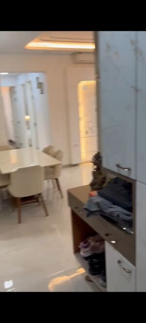 Team Area in 3 BHK Apartment at Piramal Vaikunth, Balkum Pada – for Sale