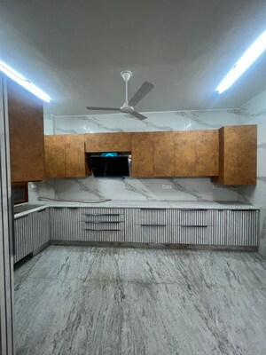 Bedroom in 3 BHK Builder Floor at Sukhdev Vihar – for Rent