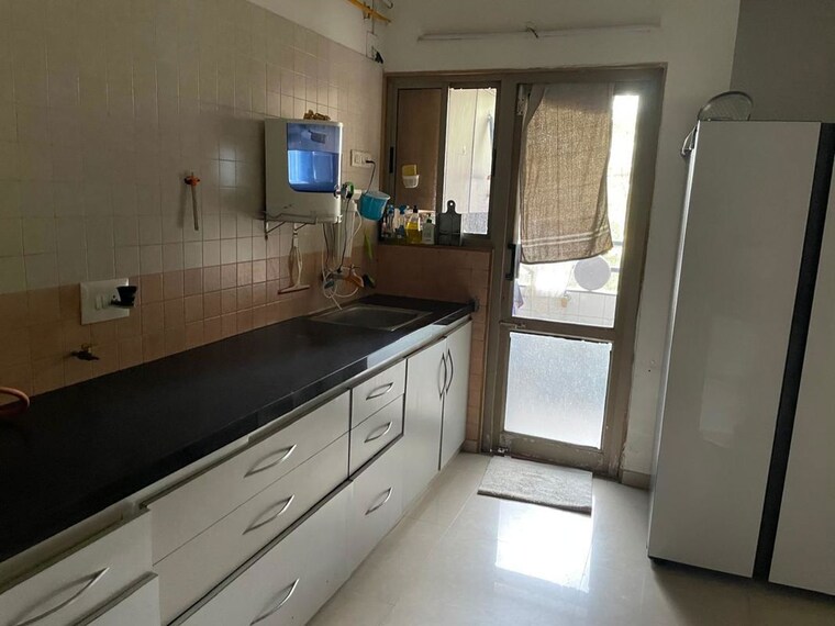 Kitchen, prahlad nagar  2250 Sq.Ft. Apartment In Prahlad Nagar Ahmedabad 10560512