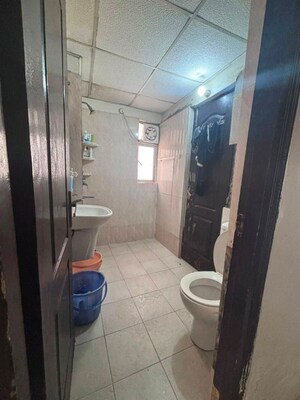 Bathroom in 1 BHK Apartment at Paramount Emotions, Sector 1 Greater Noida – for Rent