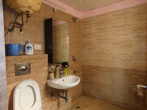 Bathroom in 3 BHK Apartment at Saya Zion, Sector 4 Greater Noida – for Sale