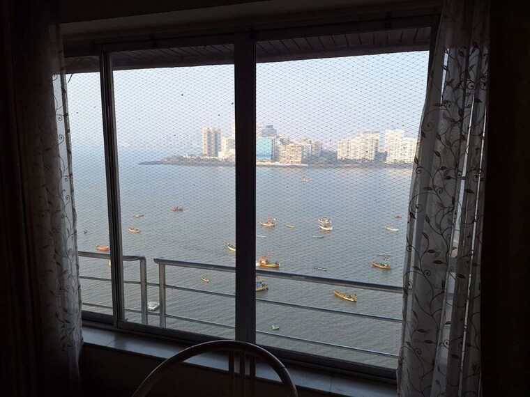 Balcony, maker-tower 1 Bedroom 625 Sq.Ft. Apartment In Cuffe Parade Mumbai 10560700