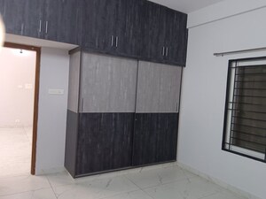 Furnished Amenities in 3 BHK Builder Floor at Harlur – for Rent