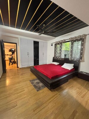 Bedroom in 3 BHK Builder Floor at Saket – for Rent