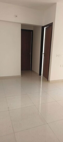 2 BHK Apartment For Sale in Lodha Amara