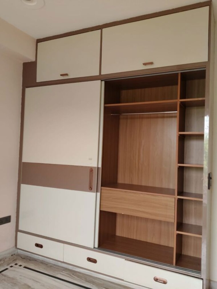 Room, sector 21 2 Bedroom 1450 Sq.Ft. Independent House In Sector 21 Gurgaon 10560771