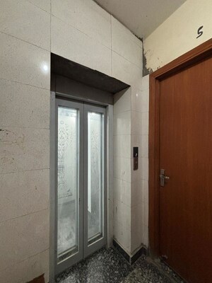 Building Lobby in 1 BHK Builder Floor at Saket – for Rent