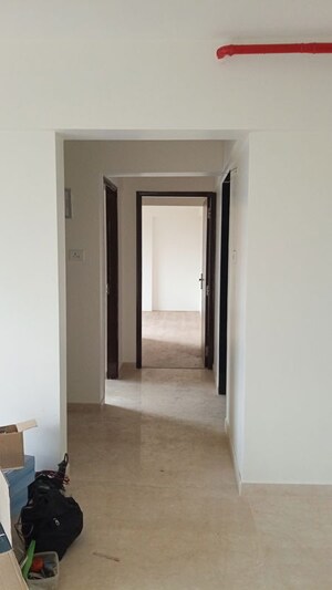 Room in 2 BHK Apartment at Sangam Veda, Andheri East – for Rent