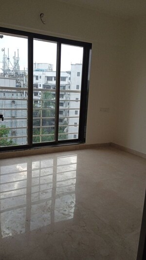 Room in 2 BHK Apartment at Sangam Veda, Andheri East – for Rent