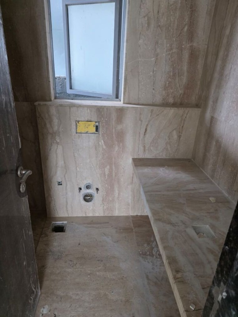 Bathroom, sheth-72-west 3 Bedroom 1380 Sq.Ft. Apartment In Andheri West Mumbai 10560812