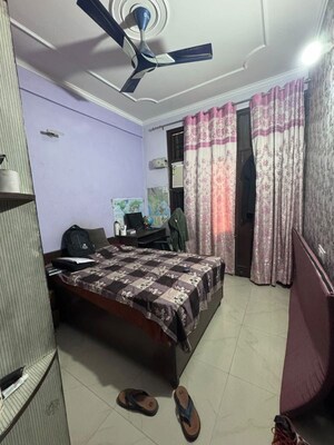 Bedroom in 3 BHK Apartment at Aerocity – for Rent