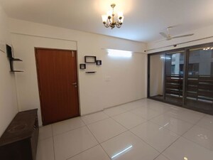 Room in 2 BHK Apartment at Arvind Skylands, Jakkuru – for Sale