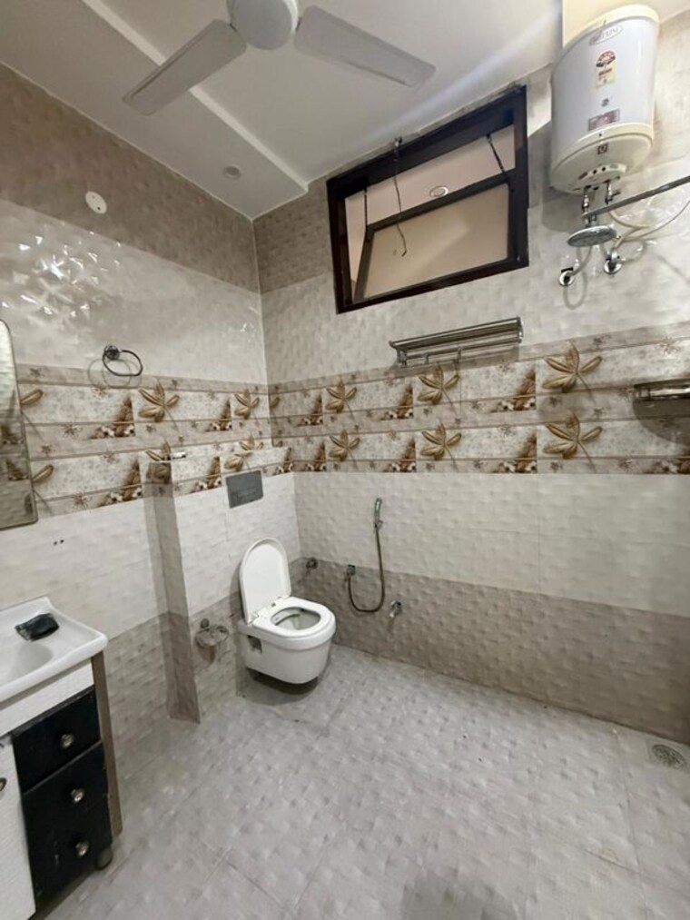 Bathroom, sector 80 5 Bedroom 4500 Sq.Ft. Independent House In Sector 80 Mohali 10560914