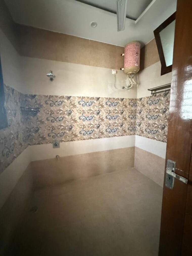 Bathroom, sector 80 5 Bedroom 4500 Sq.Ft. Independent House In Sector 80 Mohali 10560914