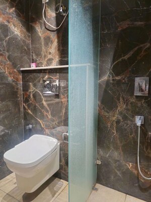 Bathroom in 3 BHK Builder Floor at Sector 16 – for Rent
