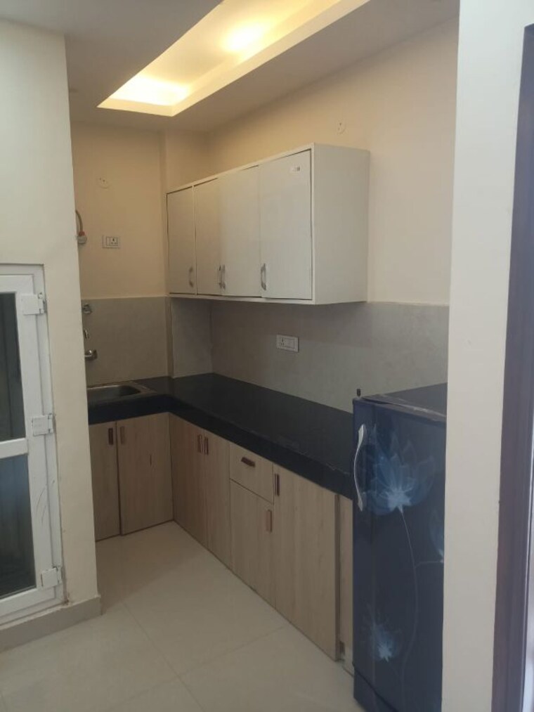 Kitchen, sector 44 1 RK 470 Sq.Ft. Builder Floor In Sector 44 Gurgaon 10560948