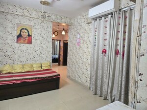 3 BHK Apartment For Rent in Mahagun My Woods, Sector 16c Greater Noida