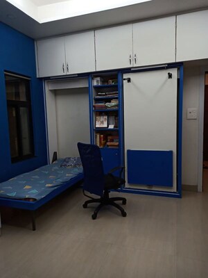 Living Room in 3 BHK Apartment at Signet Yogeshwar CHS, Dahanukar Colony – for Rent